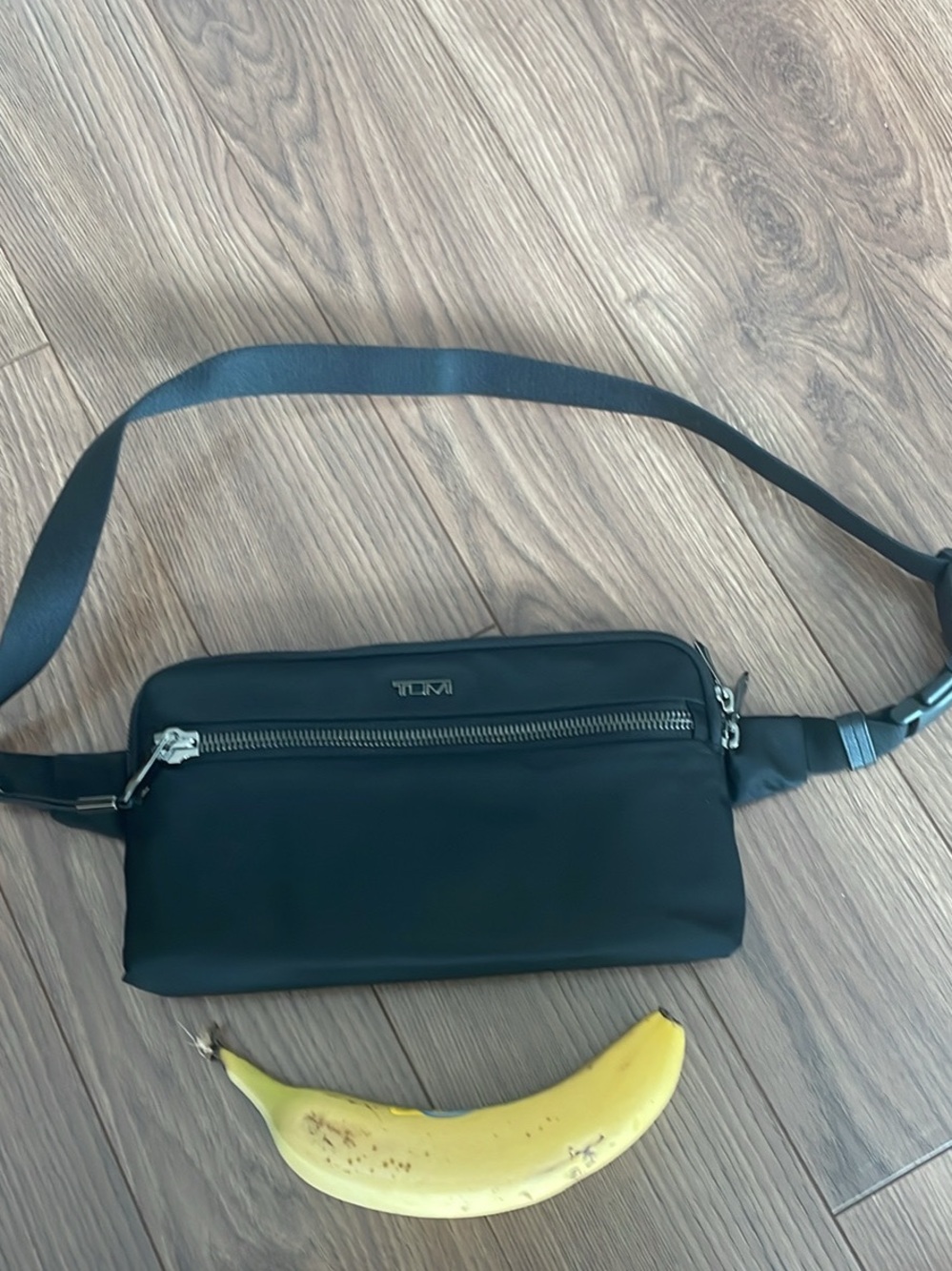 BNWOT Tumi Manele Hip Bag